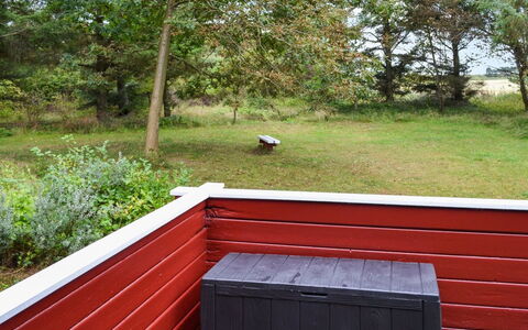 Odsten - 1Km from the Sea: Bois, Tache De Bois, Dur, Jardin, Planche, Arrière-Cour, Pelouse, Cour, Cabanon, Batiments Jardin
