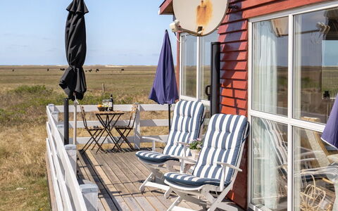 Blomma - 350M from the Sea: Toit, Lot Terre, Chalet, Domicile, Zone Rurale, Cabanon, Siding, Batiments Jardin, Cabane En Rondins, Cabane