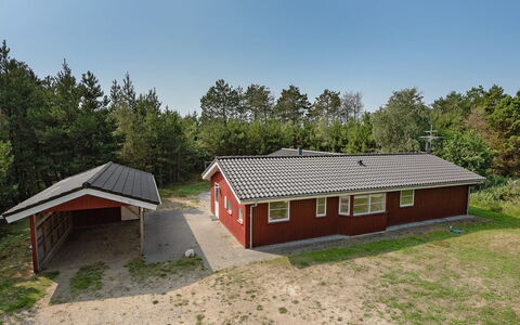 Guthmund - 1Km from the Sea: Toit, Maison, Lot Terre, Domicile, Chalet, Biens, Batiments Jardin, Ombre, Cabane En Rondins, Aménagement Paysager