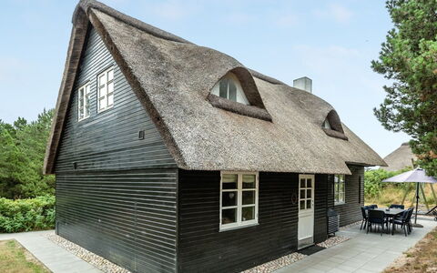Risto - 2.3Km from the Sea: Maison, Toit, Domicile, Chalet, Biens, Ferme, Villa, Porche, Siding