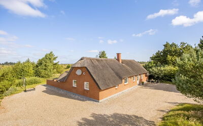 Artan - 2.6Km from the Sea