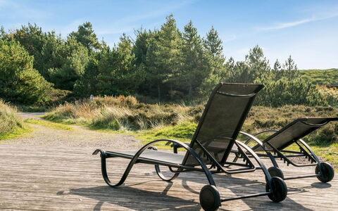 Haghbarth - 2.3Km from the Sea: Maison, Toit, Domicile, Chalet, Biens, Ferme, Villa, Porche, Siding