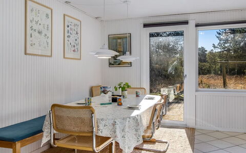 Arnold - 3.3Km from the Sea: Chalet, Cabanon, Cabane, Ferme, Prairie, Cabane, Grange, Cabane En Rondins, Batiments Jardin