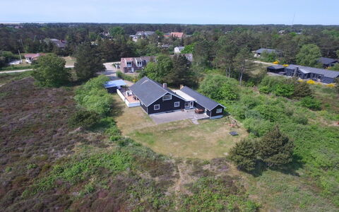 Toralf - 3.5Km from the Sea: Zone Résidentielle, Maison, Domicile, Toit, Paysage, Chalet, Lot Terre, Établissements Humains, Zone Rurale, Plaine