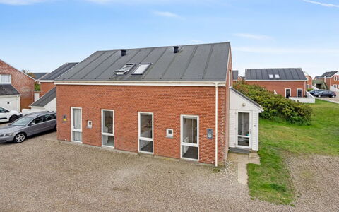 Edly - 2.3Km from the Sea: Maison, Toit, Domicile, Chalet, Cabanon, Batiments Jardin, Siding, Cour, Cabane En Rondins, Cabane