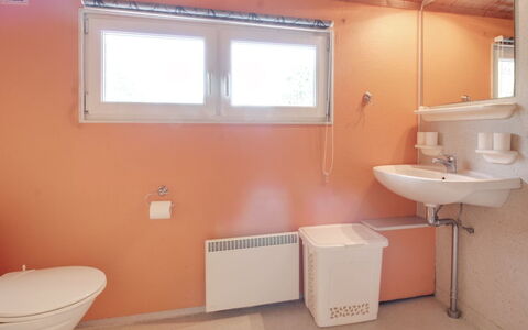 Thorbergh - 2Km from the Sea: Luminaire Plomberie, Mur, Salle De Bains, Lavabo, Sol, Sol, Évier, Toilette, Design Intérieur, Plomberie
