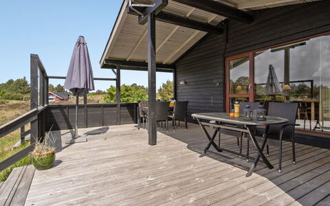 Arjuna - 3.8Km from the Sea: Maison, Toit, Domicile, Chalet, Biens, Ferme, Villa, Porche, Siding