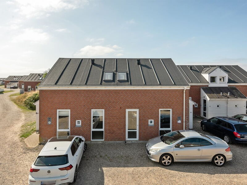 Maylin - 2.3Km from the Sea