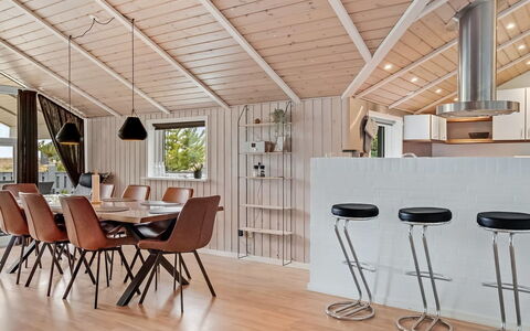 Sakulfuer - 2.5Km from the Sea: Chalet, Toit, Domicile, Pente, Cabane, Siding