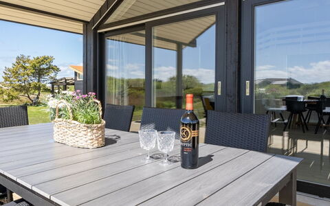 Gubbe - 500M from the Sea: Bois, Meubles, Porche, Chaise, Plate-Forme, Mobilier De Jardin, Ombre, Table Cuisine Et Salle A Manger, Dur, Patio