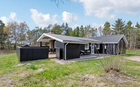 Mikaela - 1Km from the Sea: Herbe, Maison, Toit, Domicile, Chalet, Arbuste, Lot Terre, Zone Rurale, Ferme, Couverture De Sol