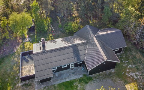 Mikaela - 1Km from the Sea: Herbe, Maison, Toit, Domicile, Chalet, Arbuste, Lot Terre, Zone Rurale, Ferme, Couverture De Sol