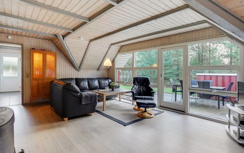Gunlög - 3.1Km from the Sea: Bois, Plafond, Design Intérieur, Sol, Meubles, Parquet, Sol, Domicile, Dur, Salon