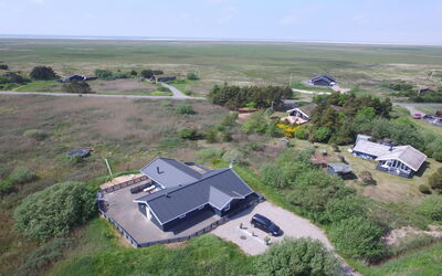 Spurv - 1.8Km from the Sea