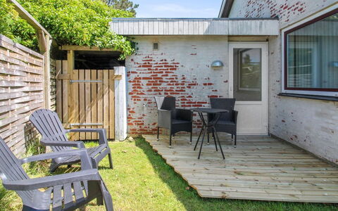 Sylvie - 1.5Km from the Sea: Maison, Toit, Domicile, Chalet, Biens, Ferme, Villa, Porche, Siding