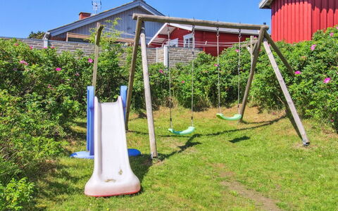Kalf - 400M from the Sea: Domicile, Chalet, Porche, Dur, Siding, Plate-Forme, Ombre, Planche, Biens, Batiments Jardin