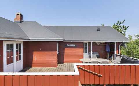 Ahnandia - 500M from the Sea: Maison, Toit, Domicile, Chalet, Cabanon, Batiments Jardin, Siding, Cour, Cabane En Rondins, Cabane