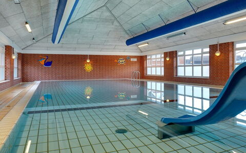 Aappo - 2.3Km from the Sea: Piscine, Brique, Tuile, Recours, Centre De Loisirs, Hôtel