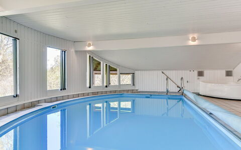 Niyazi - 3.1Km from the Sea: Piscine, Plafond, Recours, Gelé, Daylighting, L'Hiver, Hôtel, Eco Hôtel