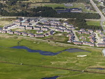 Femja - 2.3Km from the Sea