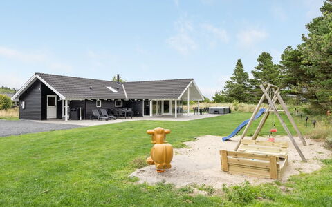 Krum - 4.5Km from the Sea: Maison, Toit, Domicile, Chalet, Biens, Ferme, Villa, Porche, Siding