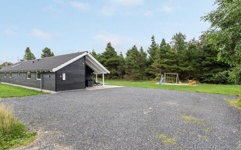 Krum - 4.5Km from the Sea: Maison, Toit, Domicile, Chalet, Biens, Ferme, Villa, Porche, Siding
