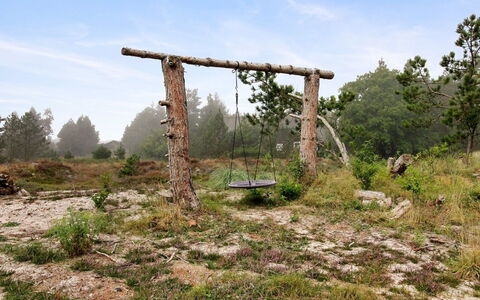 Turkka - 3.8Km from the Sea: Bois, Chalet, Dur, Planche, Tache De Bois, Batiments Jardin, Conception, Cour, Cabane En Rondins, Arrière-Cour