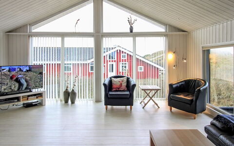Hansina - 500M from the Sea: Bois, Plafond, Design Intérieur, Domicile, Sol, Salon, Meubles, Sol, Parquet, Canapé