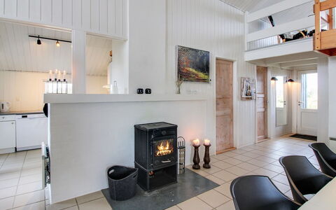 Hansina - 500M from the Sea: Bois, Plafond, Design Intérieur, Domicile, Sol, Sol, Pièce, Chalet, Dur, Salon