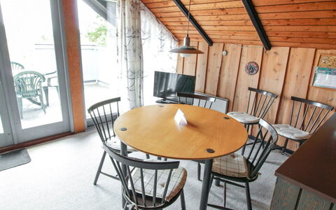 Keijo - 1.5Km from the Sea: Maison, Toit, Domicile, Chalet, Biens, Ferme, Villa, Porche, Siding