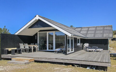 Morlin - 2Km from the Sea: Maison, Toit, Domicile, Chalet, Ombre, Planche, Siding, Cabane