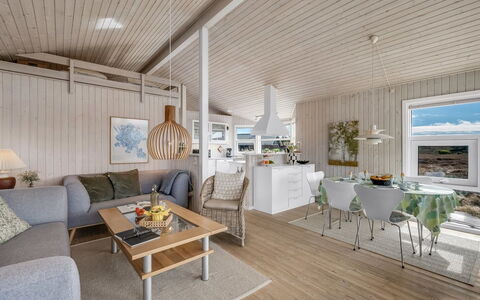 Ferdine - 1.5Km from the Sea: Bois, Sol, Sol, Domicile, Design Intérieur, Plafond, Parquet, Dur, Planche, Salon