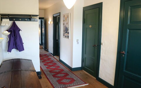 Fridoline - 150M from the Sea: Maison, Toit, Domicile, Chalet, Biens, Ferme, Villa, Porche, Siding