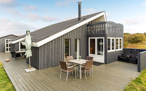 Casandra - 600M from the Sea: Bois, Toit, Domicile, Chalet, Siding, Porche, Dur, Planche, Plate-Forme, Biens