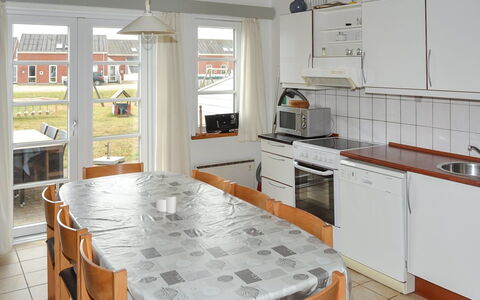 Silja - 2.3Km from the Sea: Toit, Lot Terre, Chalet, Domicile, Zone Rurale, Cabanon, Siding, Batiments Jardin, Cabane En Rondins, Cabane