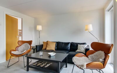 Maarit - 2.3Km from the Sea