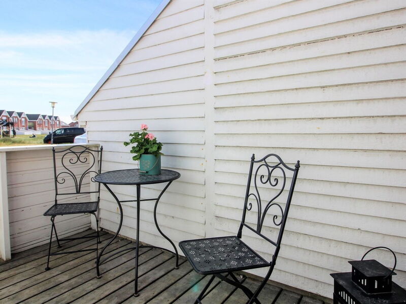 Maarit - 2.3Km from the Sea