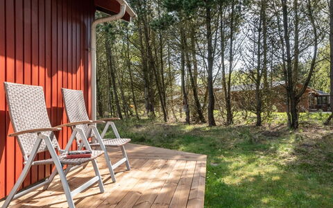 Epiphania - 900M from the Sea: Bois, Meubles, Mobilier De Jardin, Chaise, Chaise Pliante, Lot Terre, Jardin, Arrière-Cour, Dur, Tache De Bois