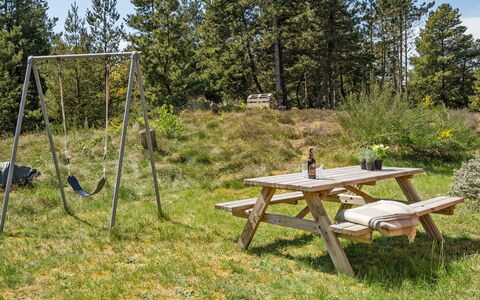 Ridir - 3.5Km from the Sea: Toit, Chalet, Domicile, Ombre, Siding, Ferme, Porche, Structure En Plein Air, Batiments Jardin