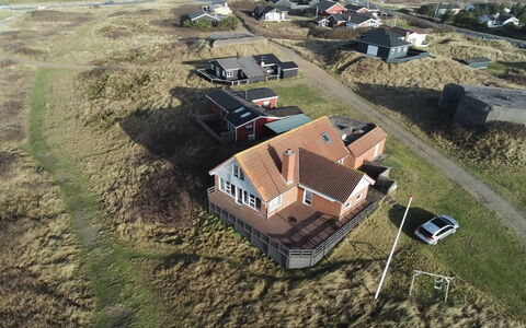 Helfrida - 350M from the Sea: Maison, Toit, Domicile, Zone Résidentielle, Zone Rurale, Chalet, Lot Terre, Plaine, Établissements Humains, Village
