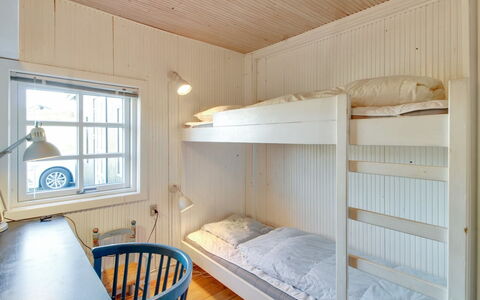 Gudwer - 300M from the Sea: Herbe, Arbuste, Maison, Jardin, Domicile, Chalet, Lot Terre, Pelouse, Couverture De Sol