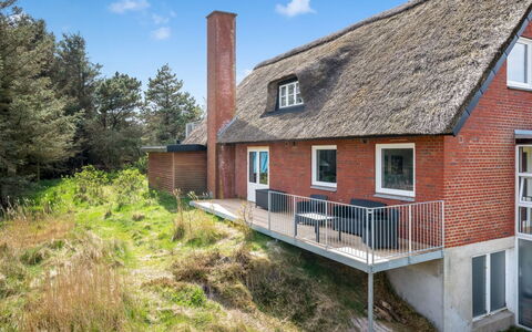 Irlin - 800M from the Sea: Maison, Toit, Domicile, Chalet, Biens, Ferme, Villa, Porche, Siding