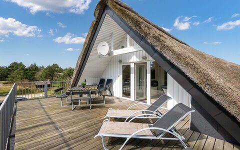 Irlin - 800M from the Sea: Biens, Ombre, Allée, Ferme