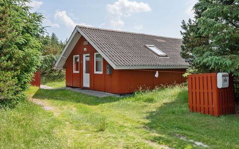 Egbert - 900M from the Sea: Maison, Toit, Domicile, Chalet, Biens, Ferme, Villa, Porche, Siding