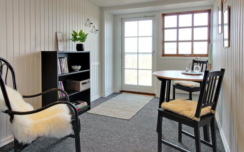 Karla - 100M from the Sea: Chalet, Cabanon, Cabane, Ferme, Prairie, Cabane, Grange, Cabane En Rondins, Batiments Jardin