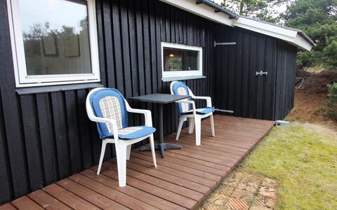 Glady - 500M from the Sea: Maison, Toit, Domicile, Chalet, Biens, Ferme, Villa, Porche, Siding