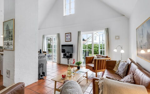 Bratko - 800M from the Sea: Chalet, Cabanon, Cabane, Ferme, Prairie, Cabane, Grange, Cabane En Rondins, Batiments Jardin