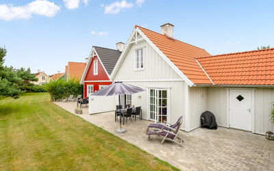 Bratko - 800M from the Sea