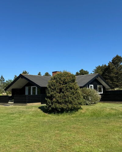 Ilsi - 1.5Km from the Sea