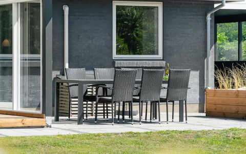 Sunna - 500M from the Sea: Maison, Toit, Domicile, Chalet, Biens, Ferme, Villa, Porche, Siding